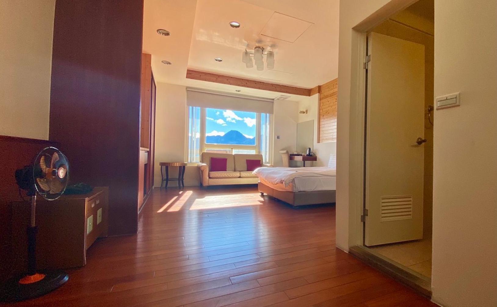 Ailiga Travel Villa Ренай Номер фото