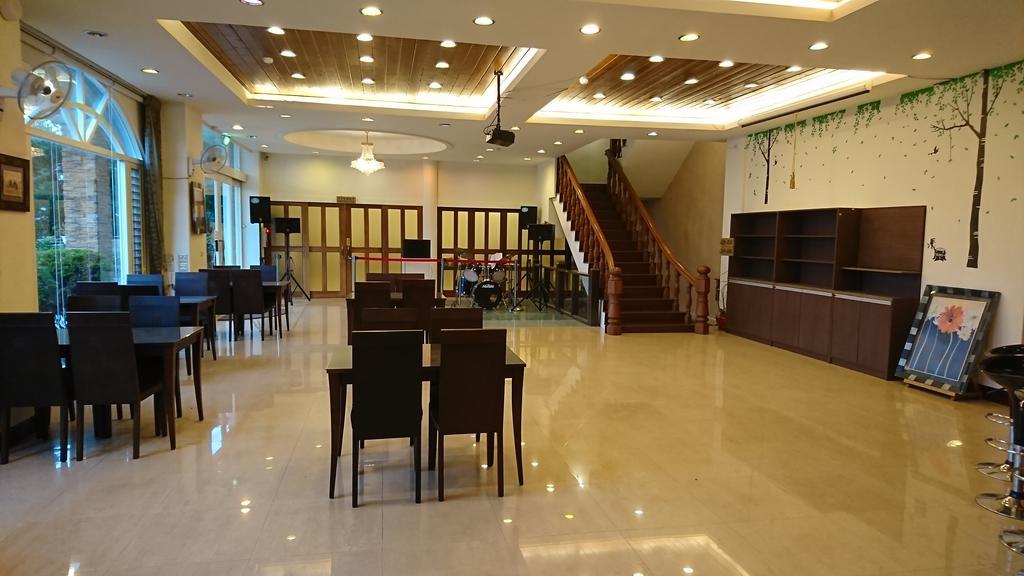 Ailiga Travel Villa Ренай Экстерьер фото